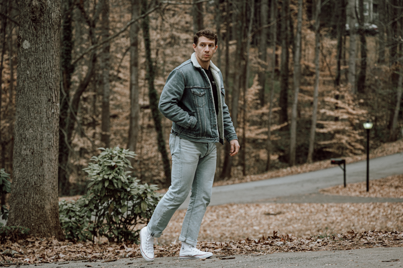 author william barton wearing Converse All Star in white canvas